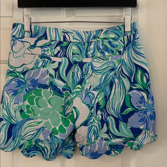 Women’s Lilly Pulitzer Blue Peri Lapis Lanterns" print Shorts Size 2 - Picture 5 of 8